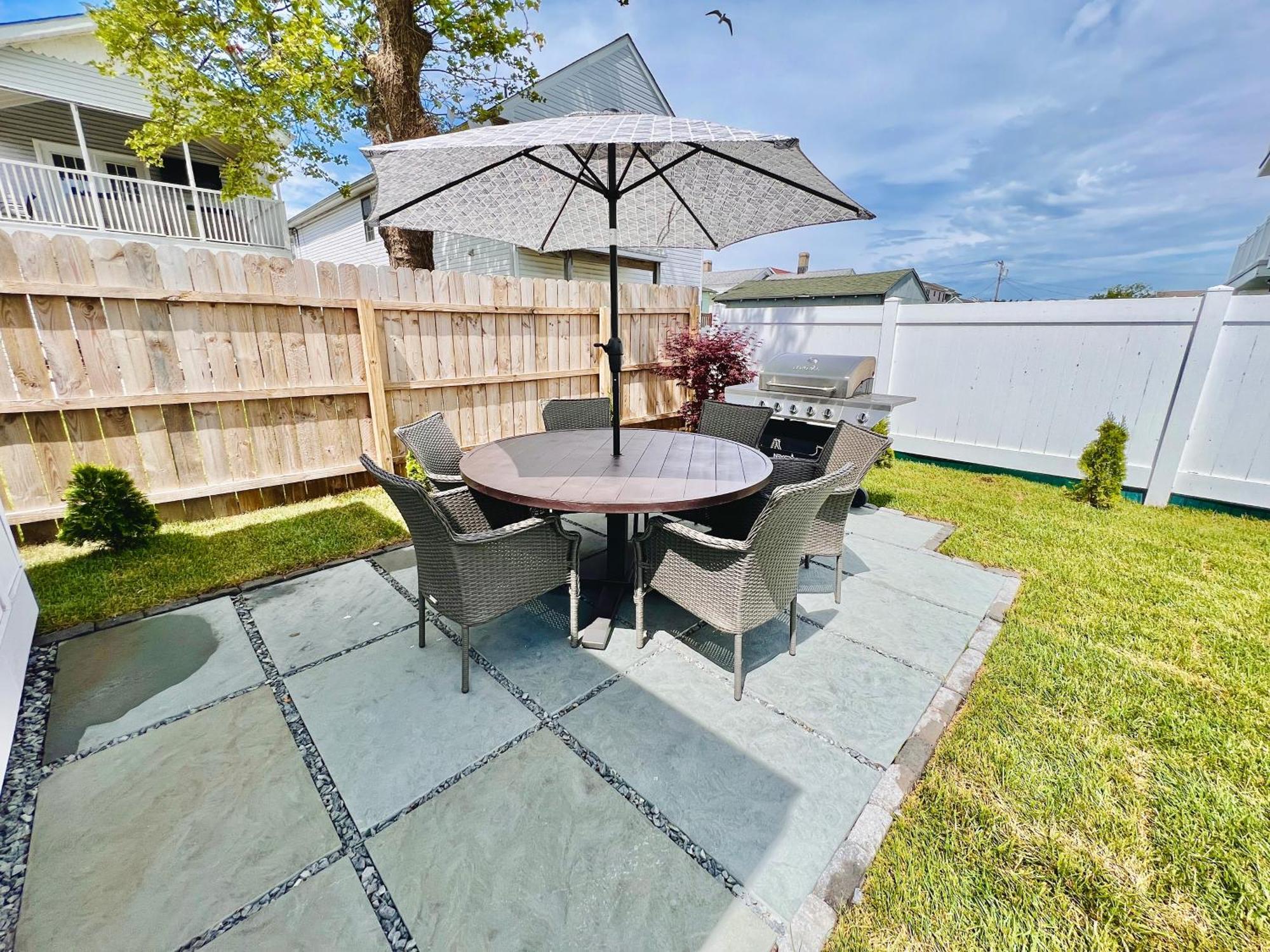 Unique Wildwood 3 Bedroom 1,5 Ba Entire House In The Heart Of Wildwood! Luaran gambar